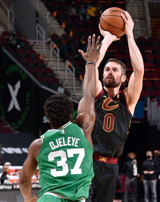 一直在努力 一直在努力